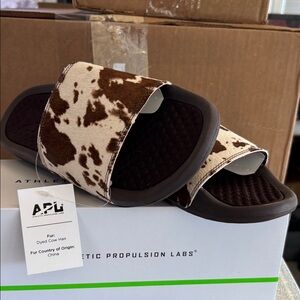APL Women's Iconic Slide in Deep Brown & White Cowhide